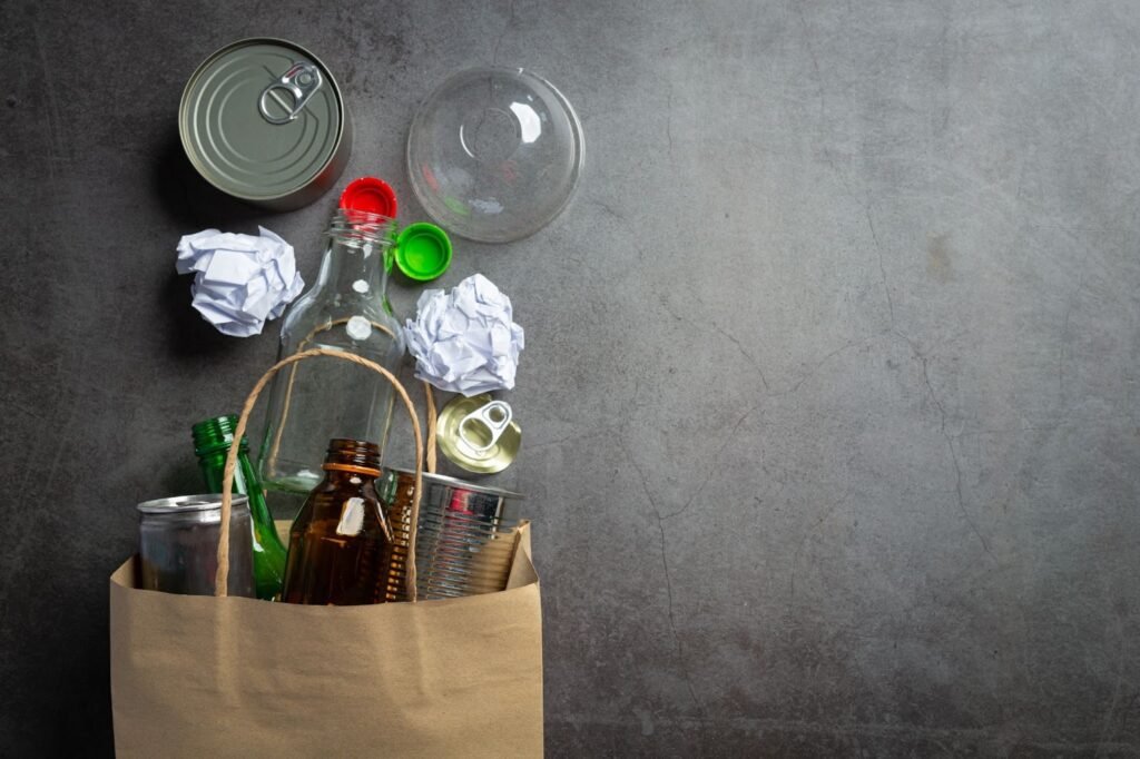 BEST PRACTICES IN SOLID WASTE MANAGEMENT FOR LOCAL GOVERNMENTS