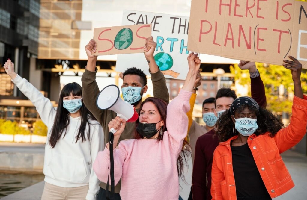 10 EFFECTIVE WAYS ON HOW TO PROMOTE ENVIRONMENTAL AWARENESS